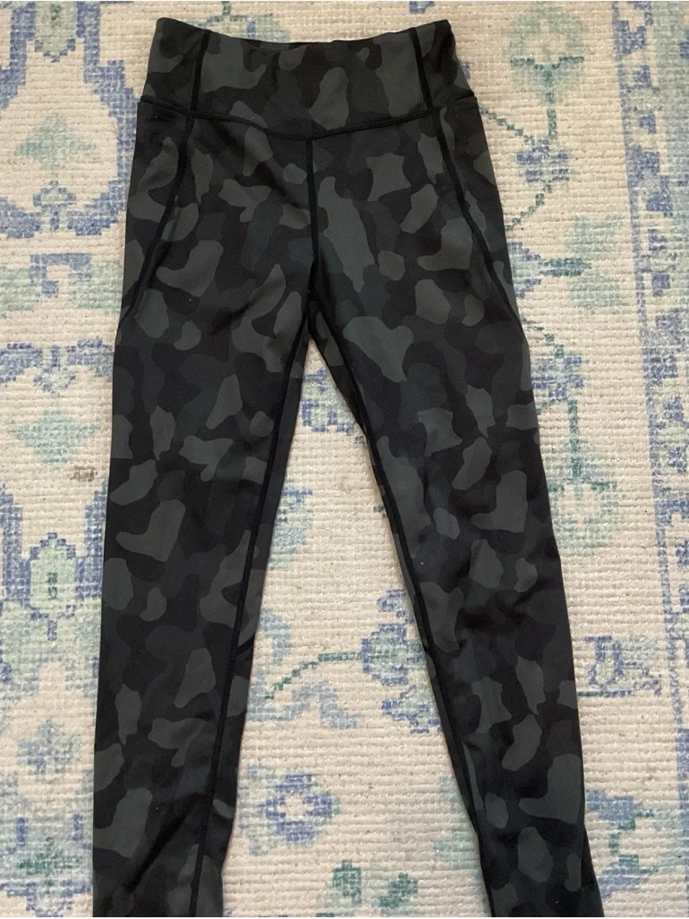 Zella Girls' Black & Gray Camo Leggings